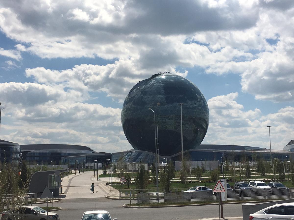 Eco Apart Hotel Astana Zewnętrze zdjęcie