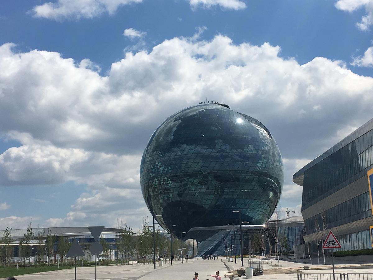 Eco Apart Hotel Astana Zewnętrze zdjęcie
